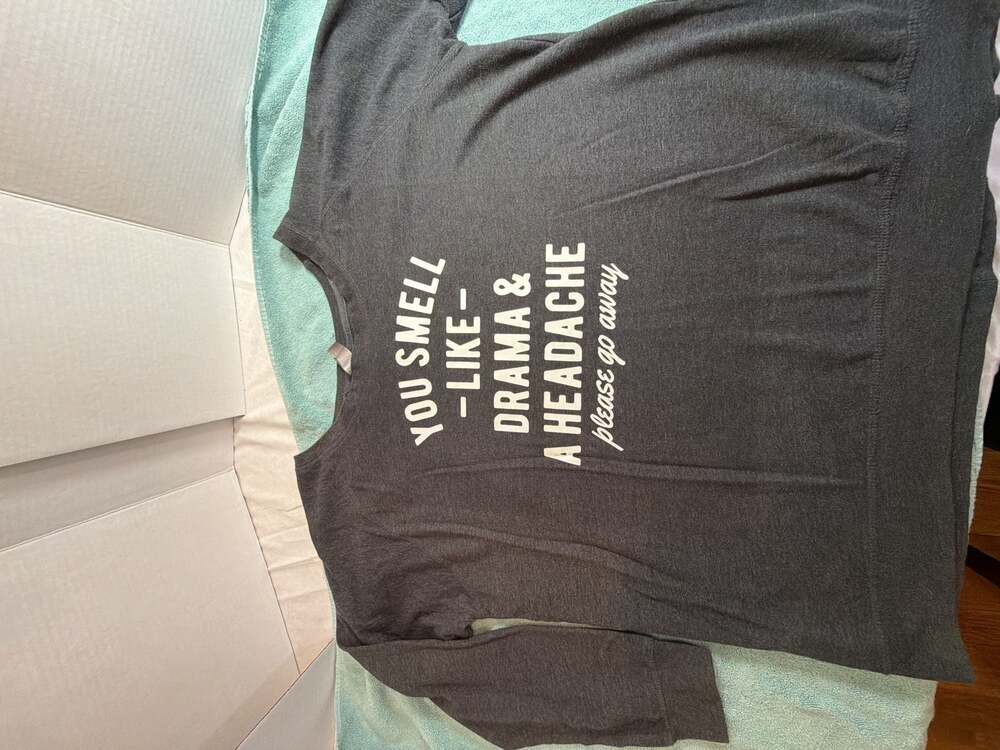 Instant Message Graphic Sweatshirt Size 3 Plus Gray